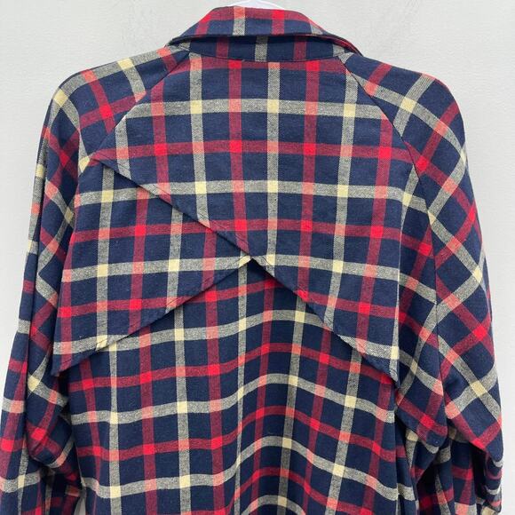 Andree By Unit Navy Blue Red Cream Plaid Flyaway Flannel - Picture 5 of 6